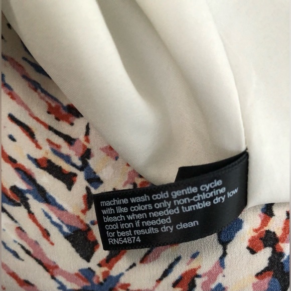 The limited sleeveless asymmetrical high low print midi dress 12 ⚡️SALE GUC - Picture 6 of 11